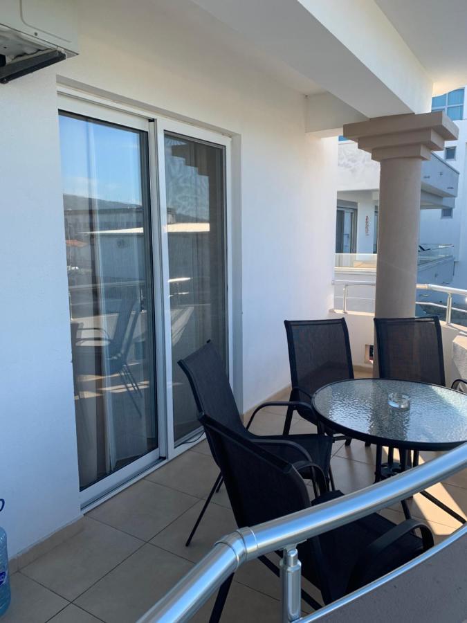 Apartmens Xhenis Lux أولتْسي المظهر الخارجي الصورة