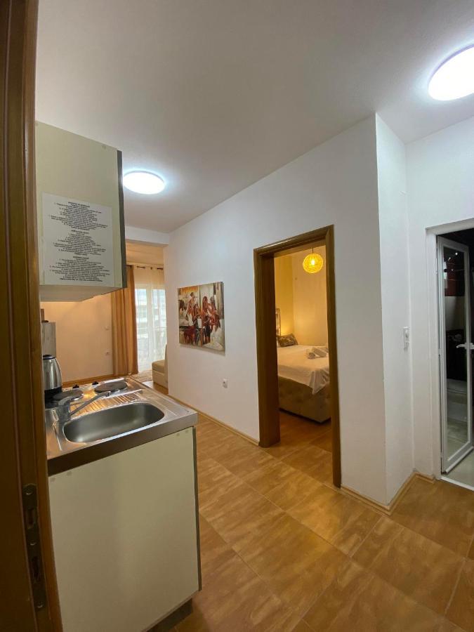 Apartmens Xhenis Lux أولتْسي المظهر الخارجي الصورة