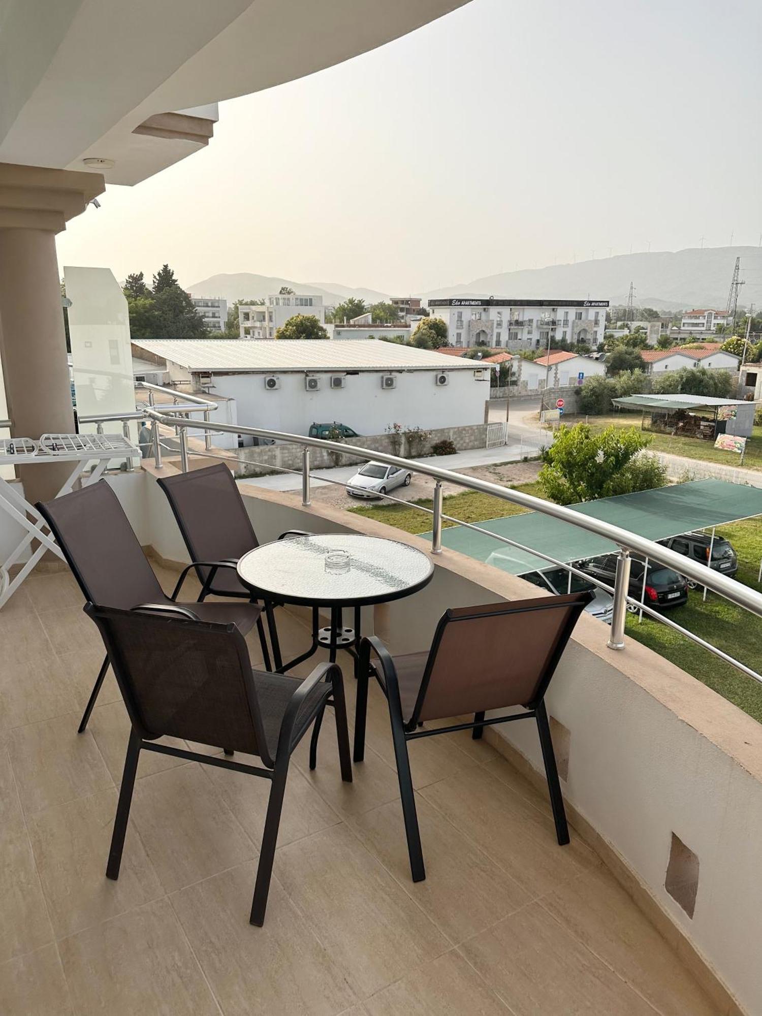 Apartmens Xhenis Lux أولتْسي المظهر الخارجي الصورة